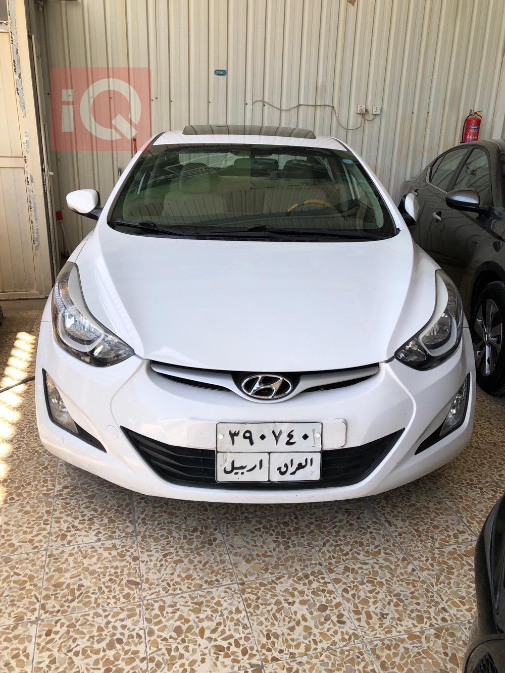 Hyundai Elantra